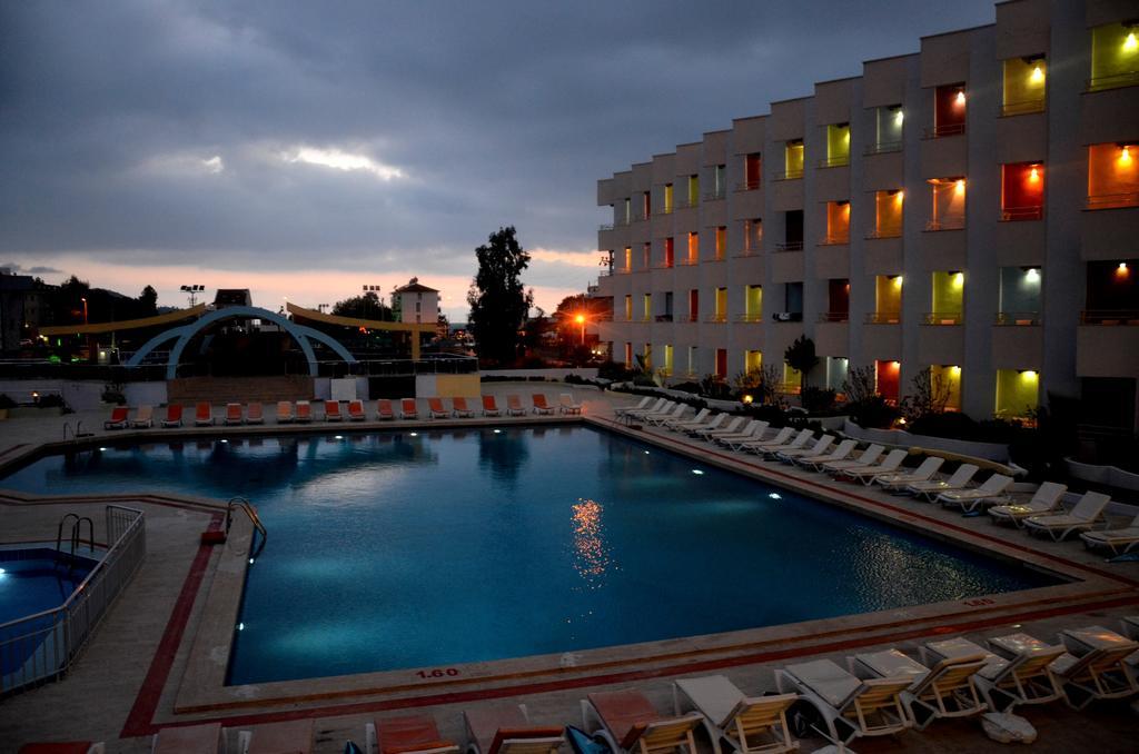 Orient Resort Hotel Fethiye Exterior photo