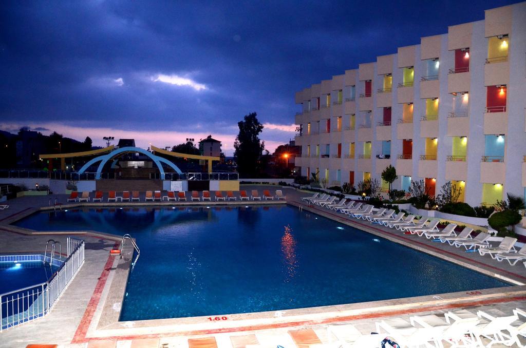 Orient Resort Hotel Fethiye Exterior photo
