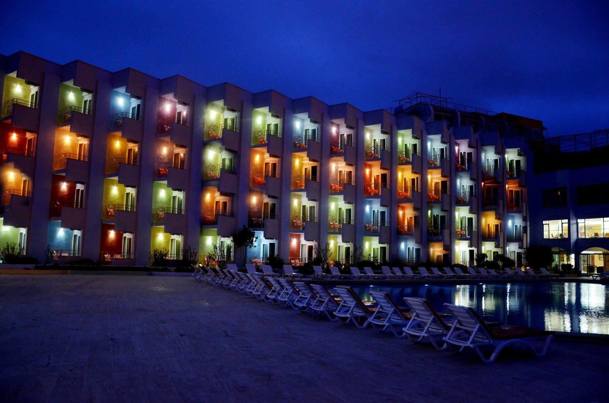 Orient Resort Hotel Fethiye Exterior photo